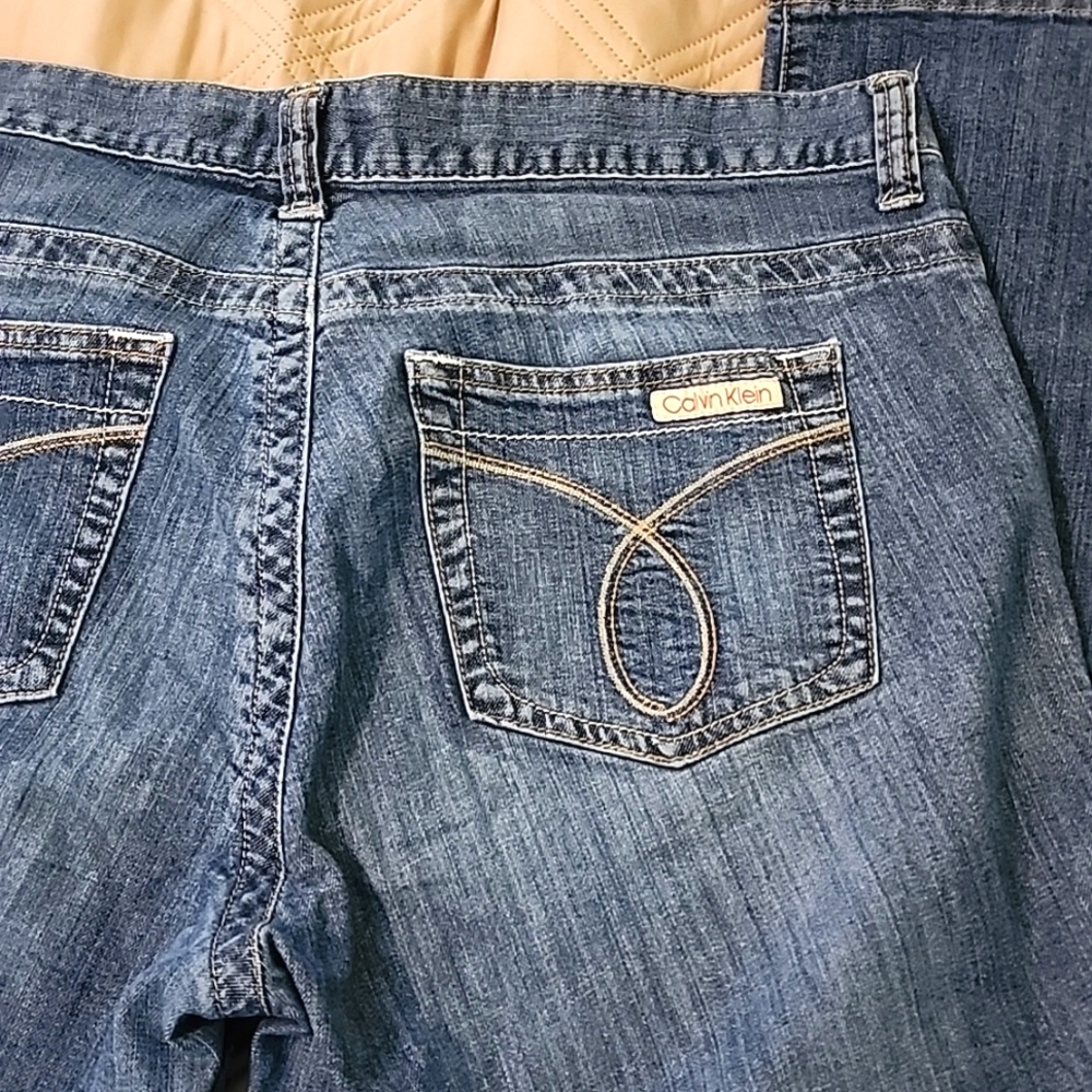 CALVIN KLEIN JEANS ❤️ VERY COOL BIG   BUTTON! LOVE THESE! VINTAGE
